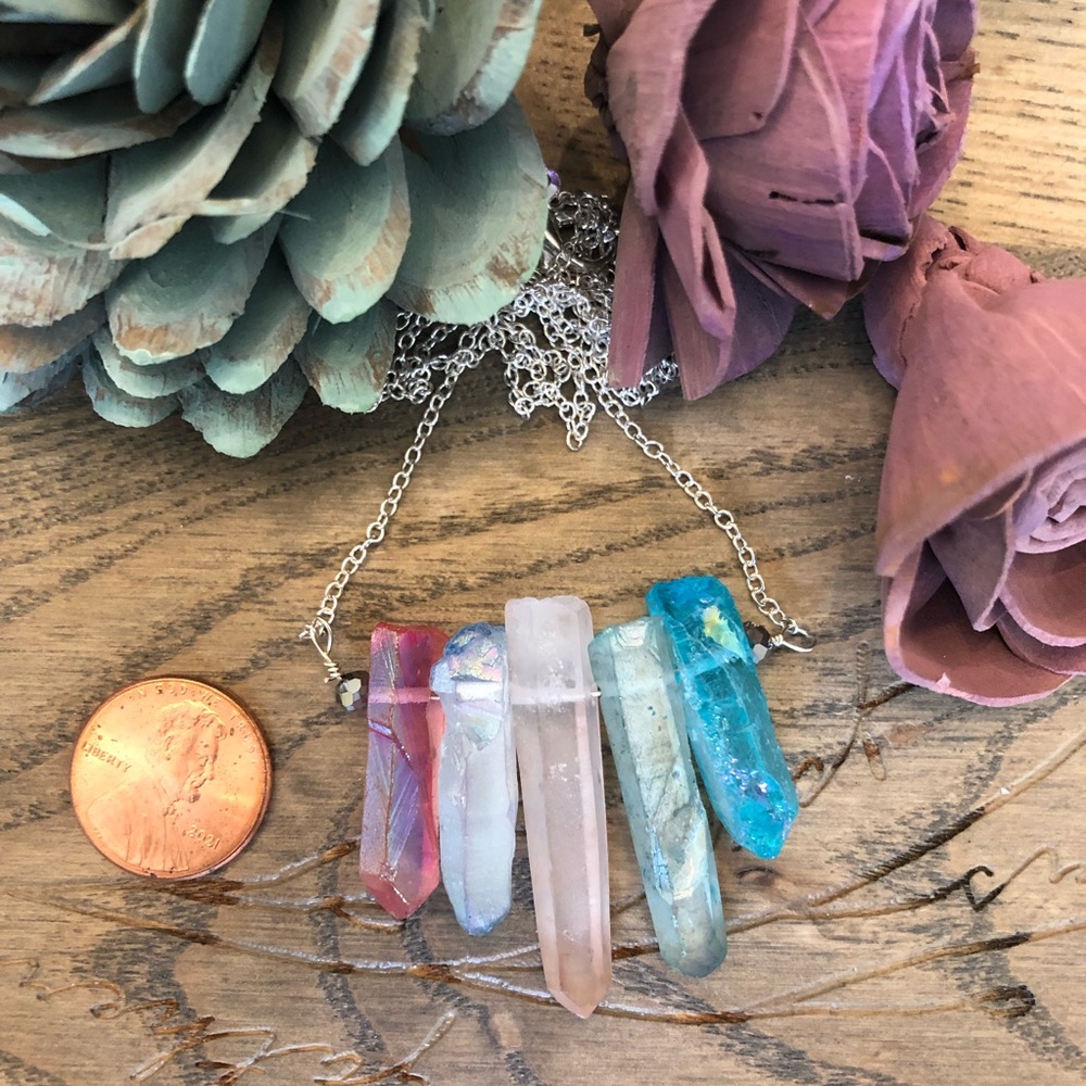 Quartz crystal points necklace